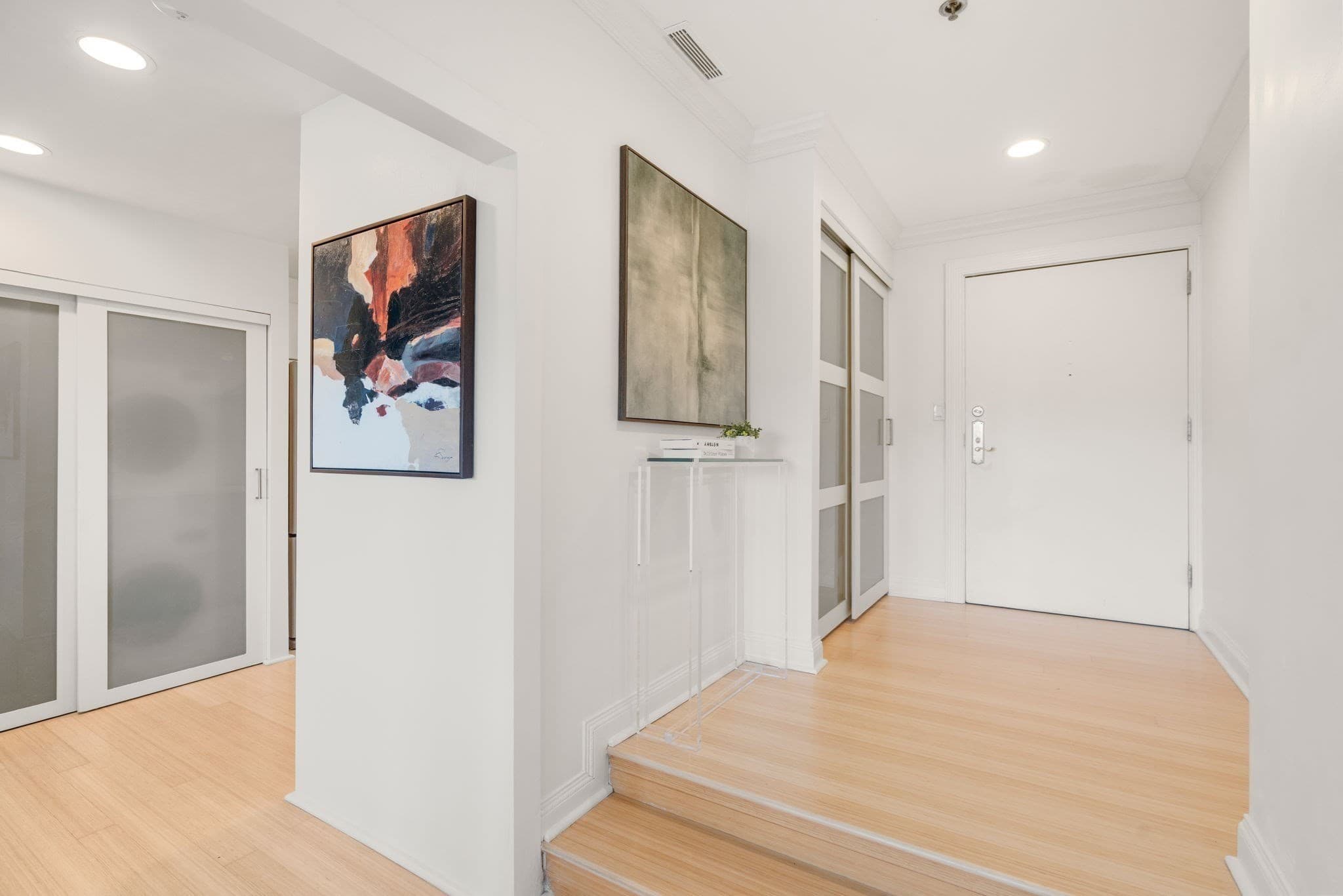 Condominium at 1265 Beacon St # 505, Brookline MA 02446, photo 4 of 28