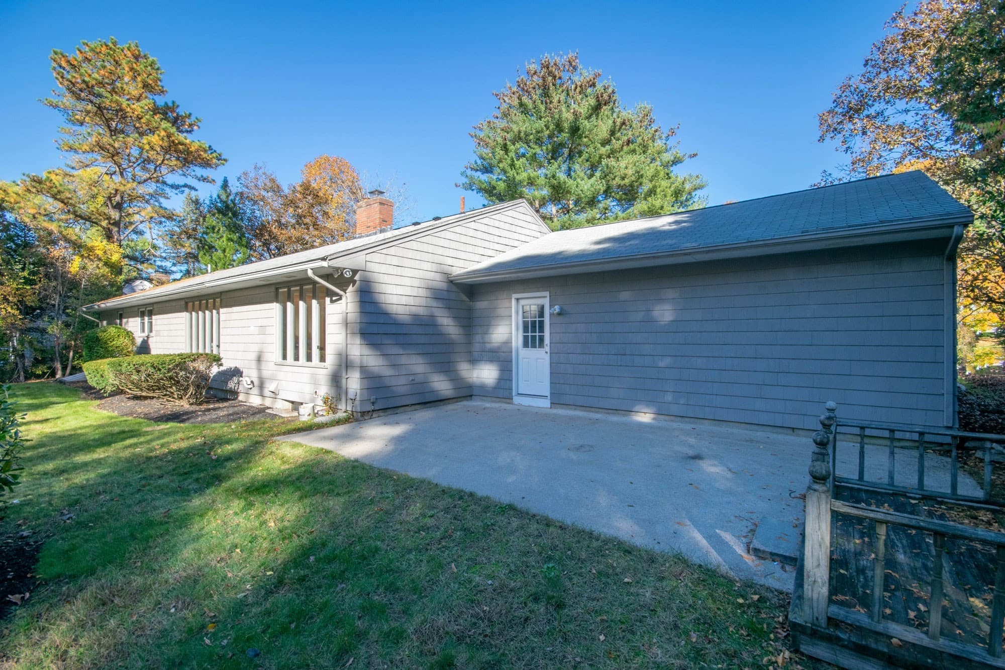Single Family Residence at 194 Redfern Dr, Longmeadow MA 01106, photo 36 of 36