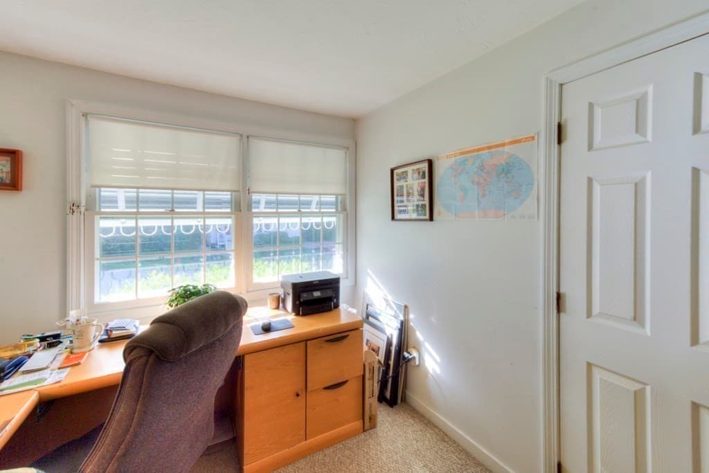 Single Family Residence at 19 Joppa Rd, Worcester MA 01602, photo 12 of 24