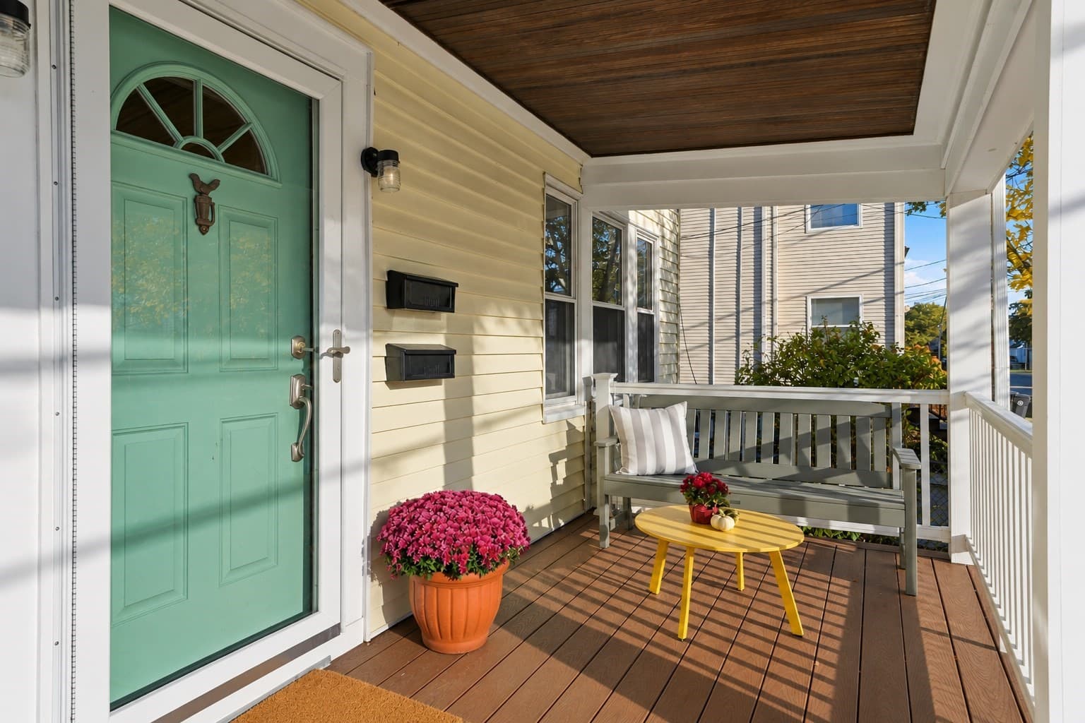 Condominium at 19 Dartmouth Street # 19, Arlington MA 02474, photo 3 of 31