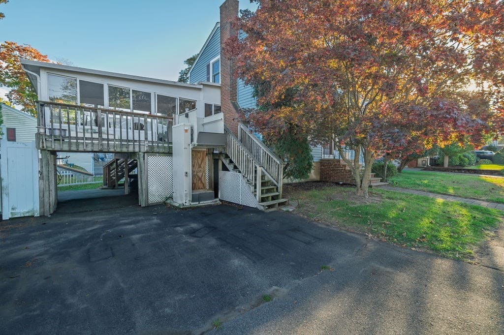 Single Family Residence at 51 Maple St, Weymouth MA 02189, photo 2 of 40
