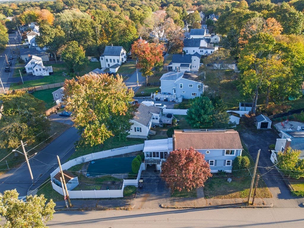 Single Family Residence at 51 Maple St, Weymouth MA 02189, photo 33 of 40