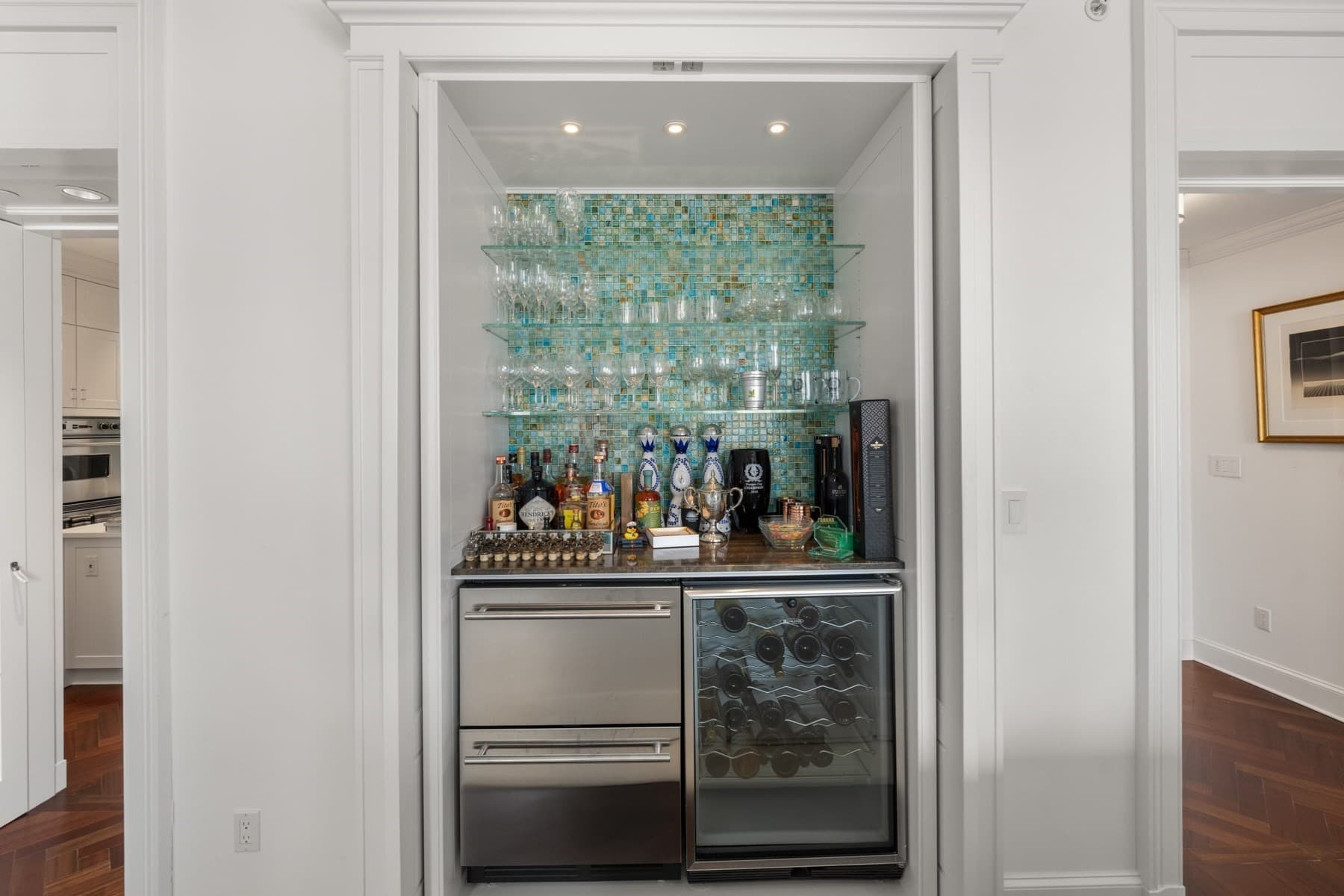 Condominium at 1 Charles Street South, Boston MA 02116, photo 3 of 25