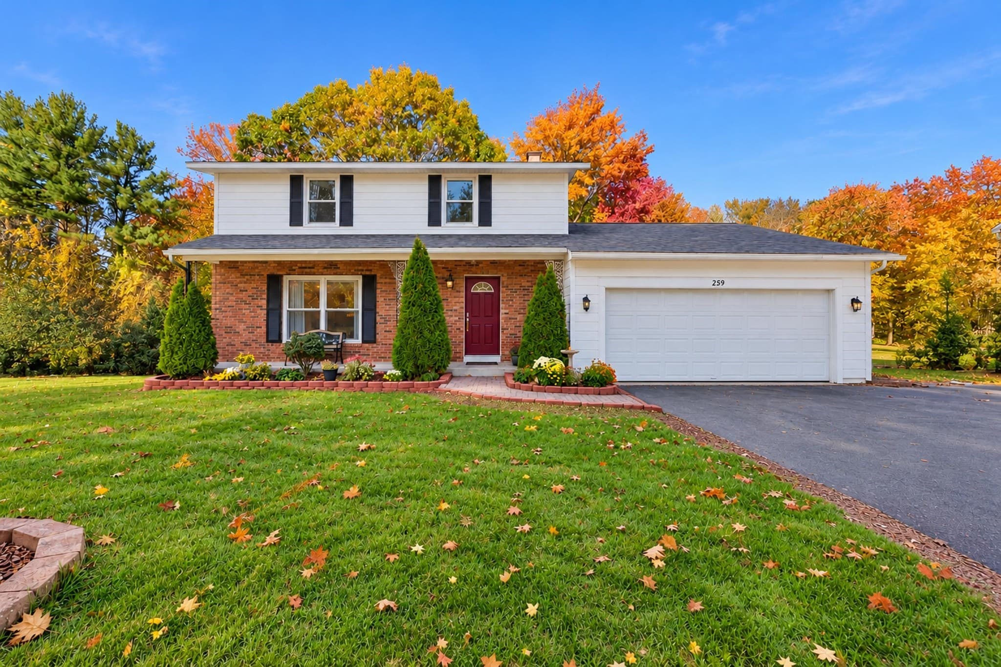 Single Family Residence at 259 Congress St, Milford MA 01757, photo 2 of 22