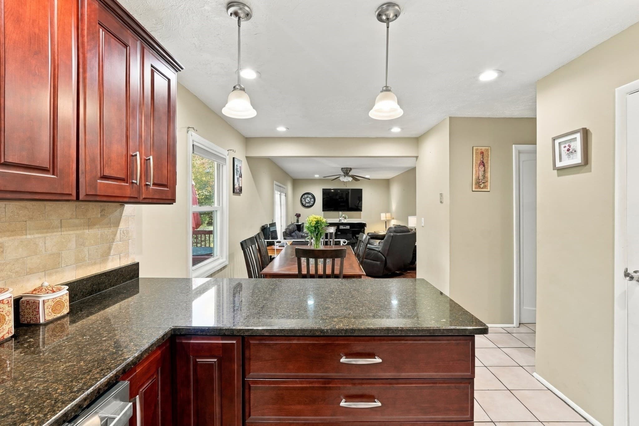 Single Family Residence at 259 Congress St, Milford MA 01757, photo 6 of 22