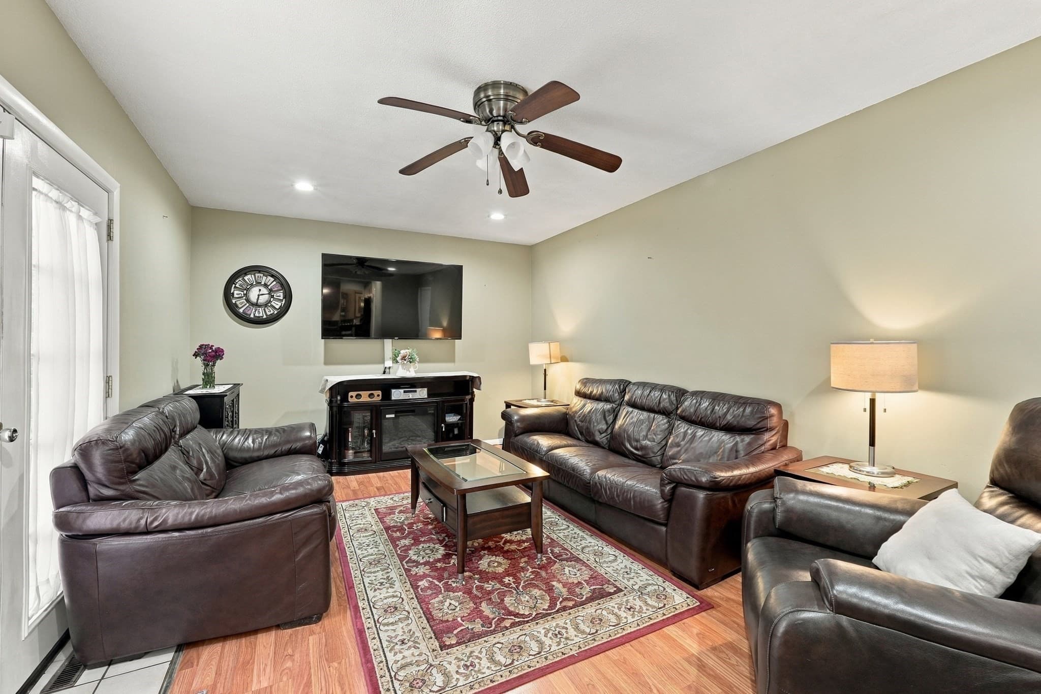 Single Family Residence at 259 Congress St, Milford MA 01757, photo 9 of 22