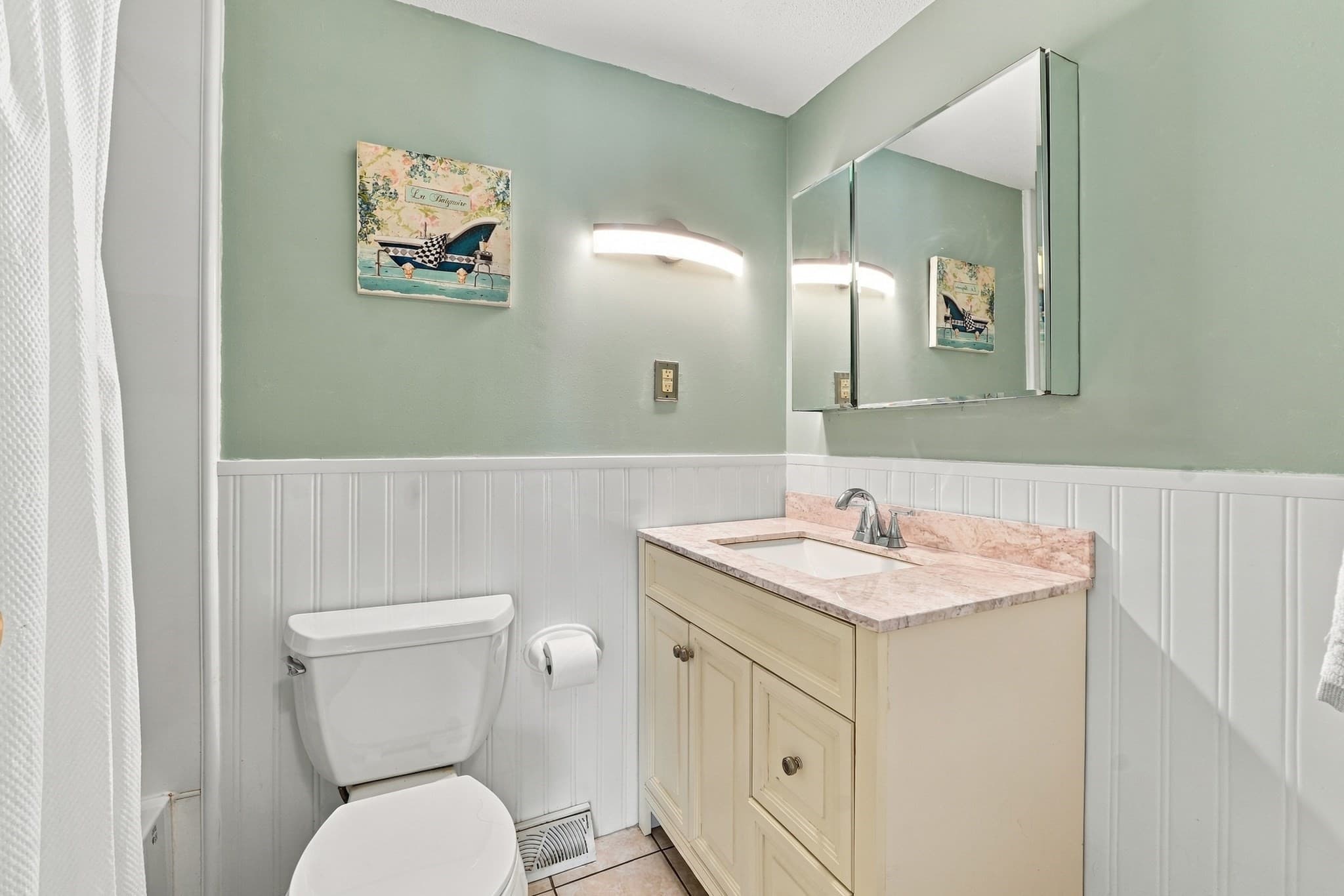 Single Family Residence at 259 Congress St, Milford MA 01757, photo 18 of 22