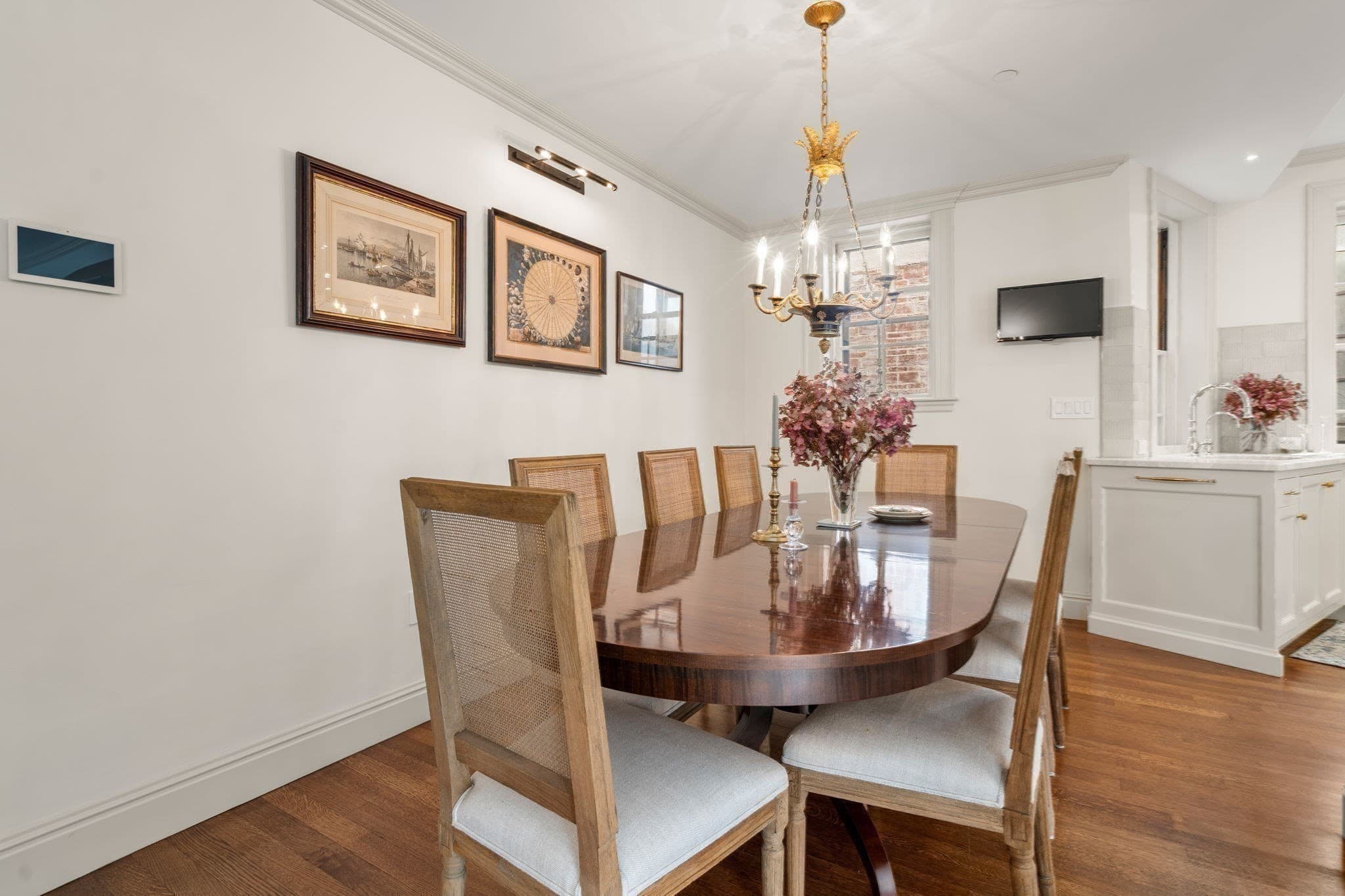 Condominium at 4 West Hill Place # 4, Boston MA 02114, photo 5 of 24