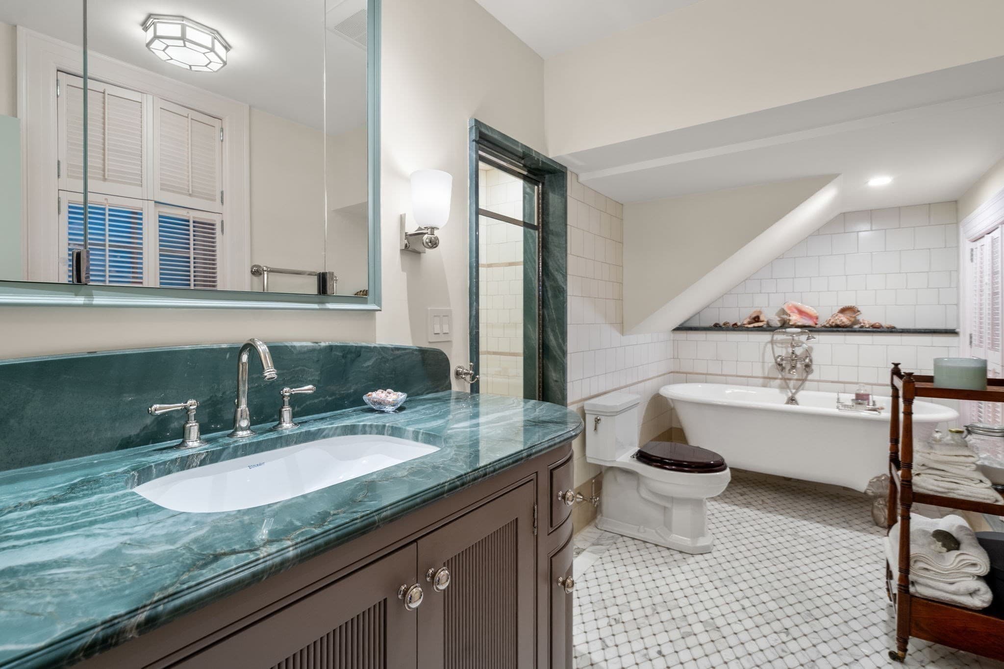 Condominium at 4 West Hill Place # 4, Boston MA 02114, photo 11 of 24