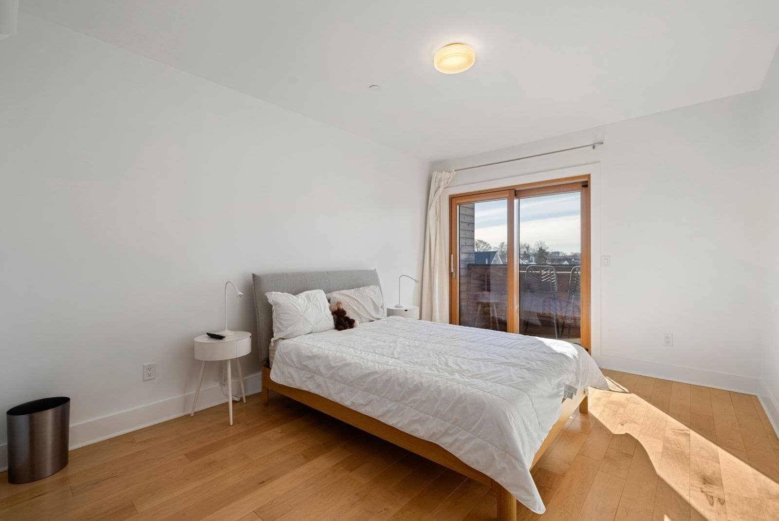 Condominium at 240 Salem St # 3B, Medford MA 02155, photo 17 of 42