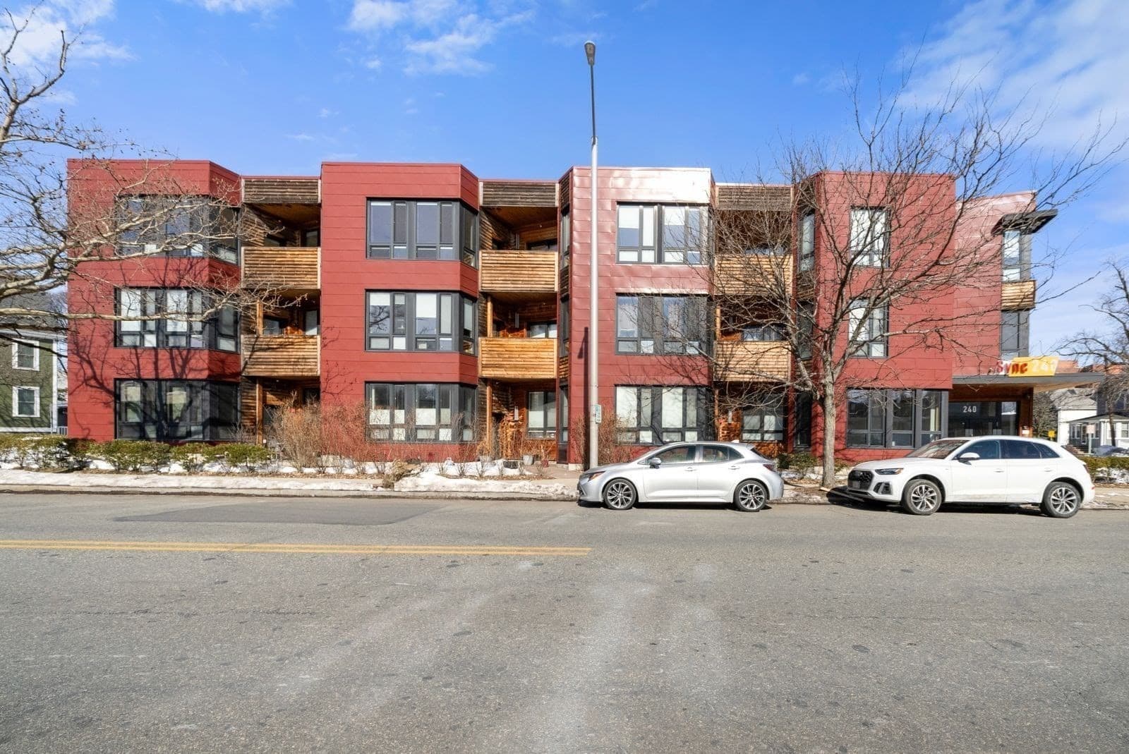 Condominium at 240 Salem St # 3B, Medford MA 02155, photo 35 of 42