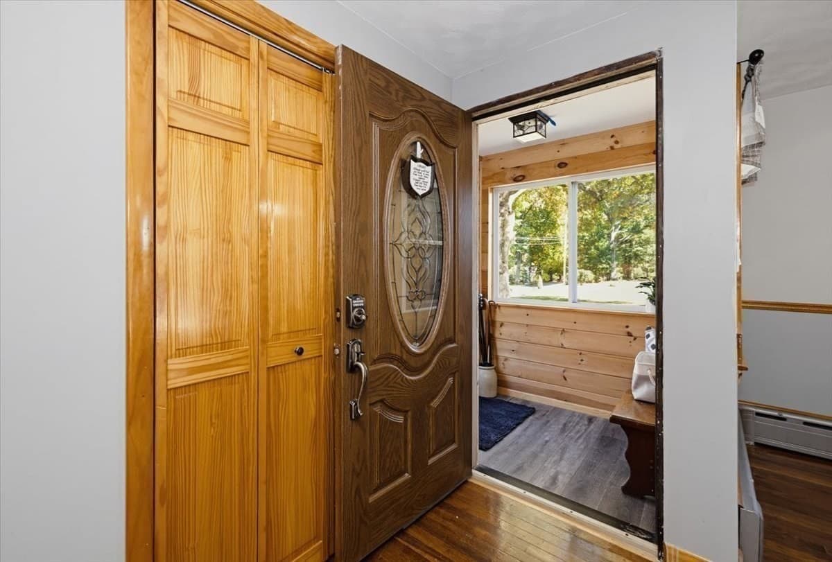 Single Family Residence at 40 Dudley Rd, Billerica MA 01821, photo 6 of 42