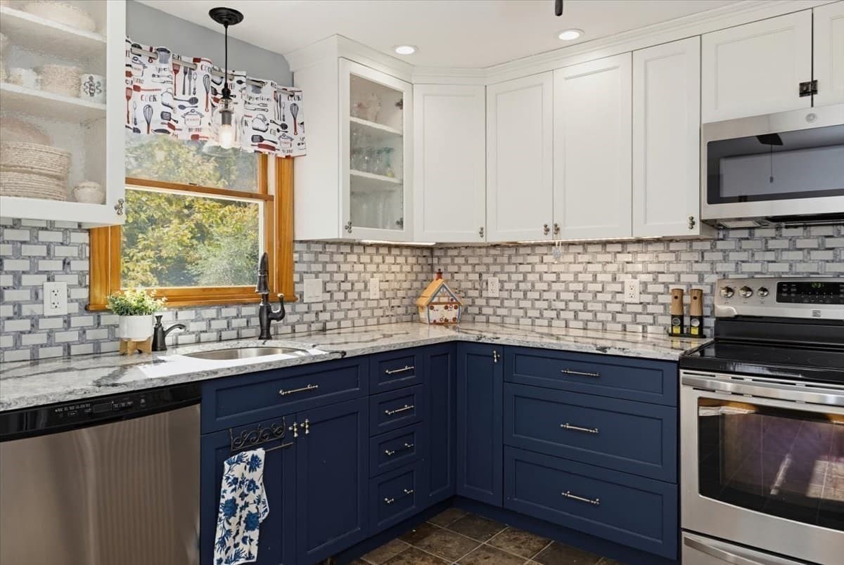Single Family Residence at 40 Dudley Rd, Billerica MA 01821, photo 13 of 42