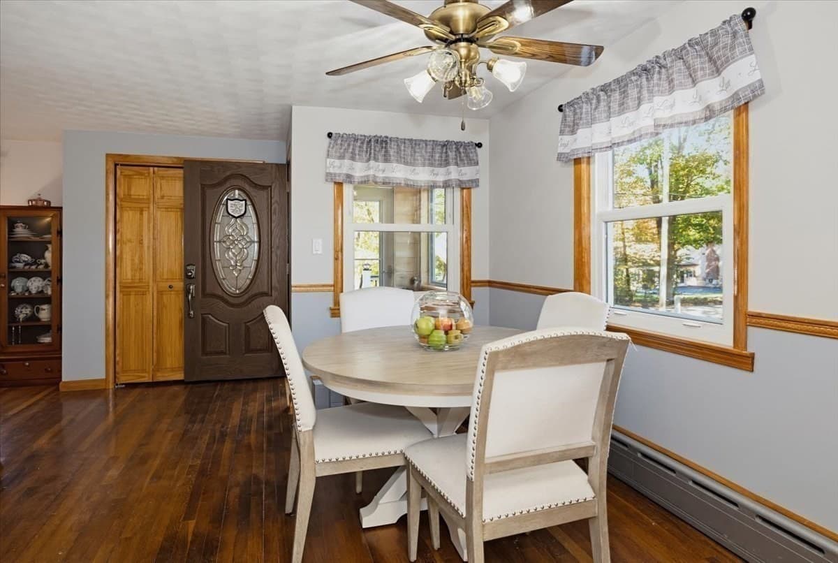 Single Family Residence at 40 Dudley Rd, Billerica MA 01821, photo 7 of 42