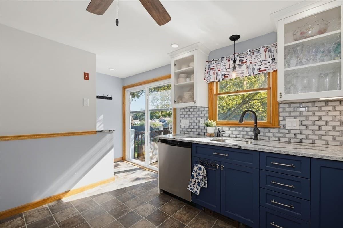 Single Family Residence at 40 Dudley Rd, Billerica MA 01821, photo 14 of 42