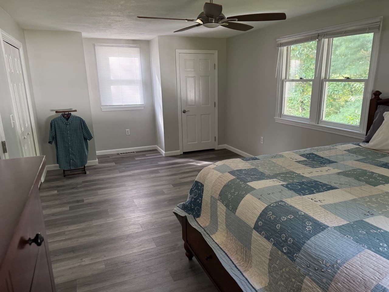 Single Family Residence at 2 Stonehedge Circle, Billerica MA 01821, photo 10 of 14