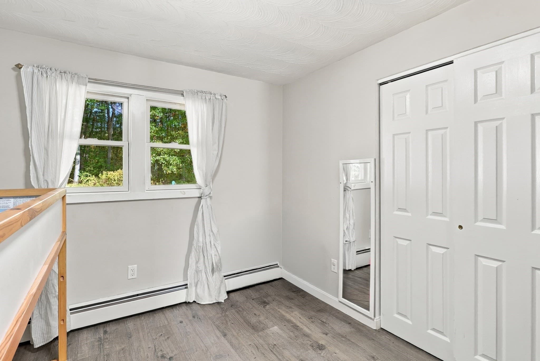 Single Family Residence at 5 Judith Rd, Chelmsford MA 01824, photo 14 of 28