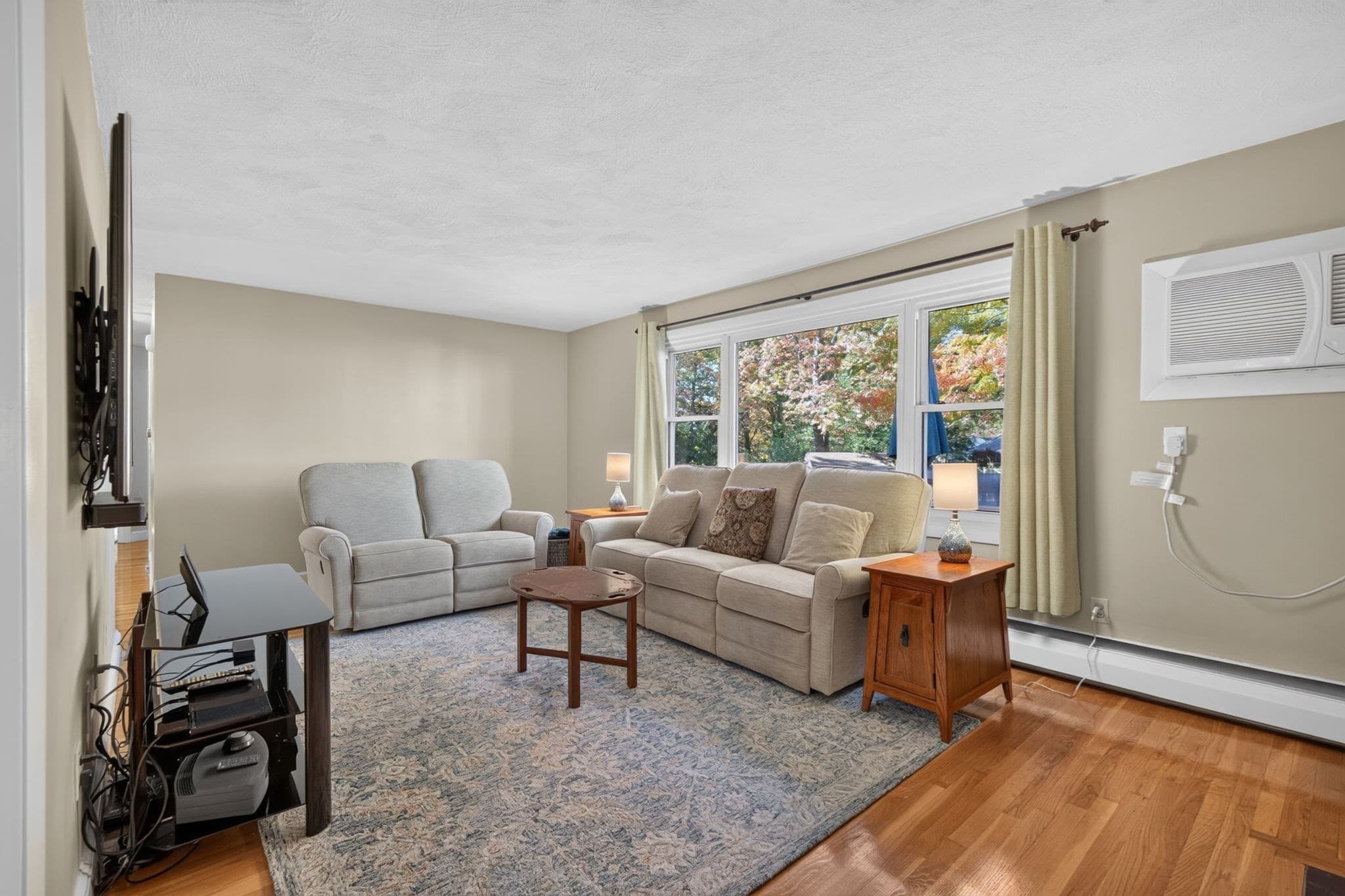 Single Family Residence at 90 Woodstock St, North Andover MA 01845, photo 19 of 42