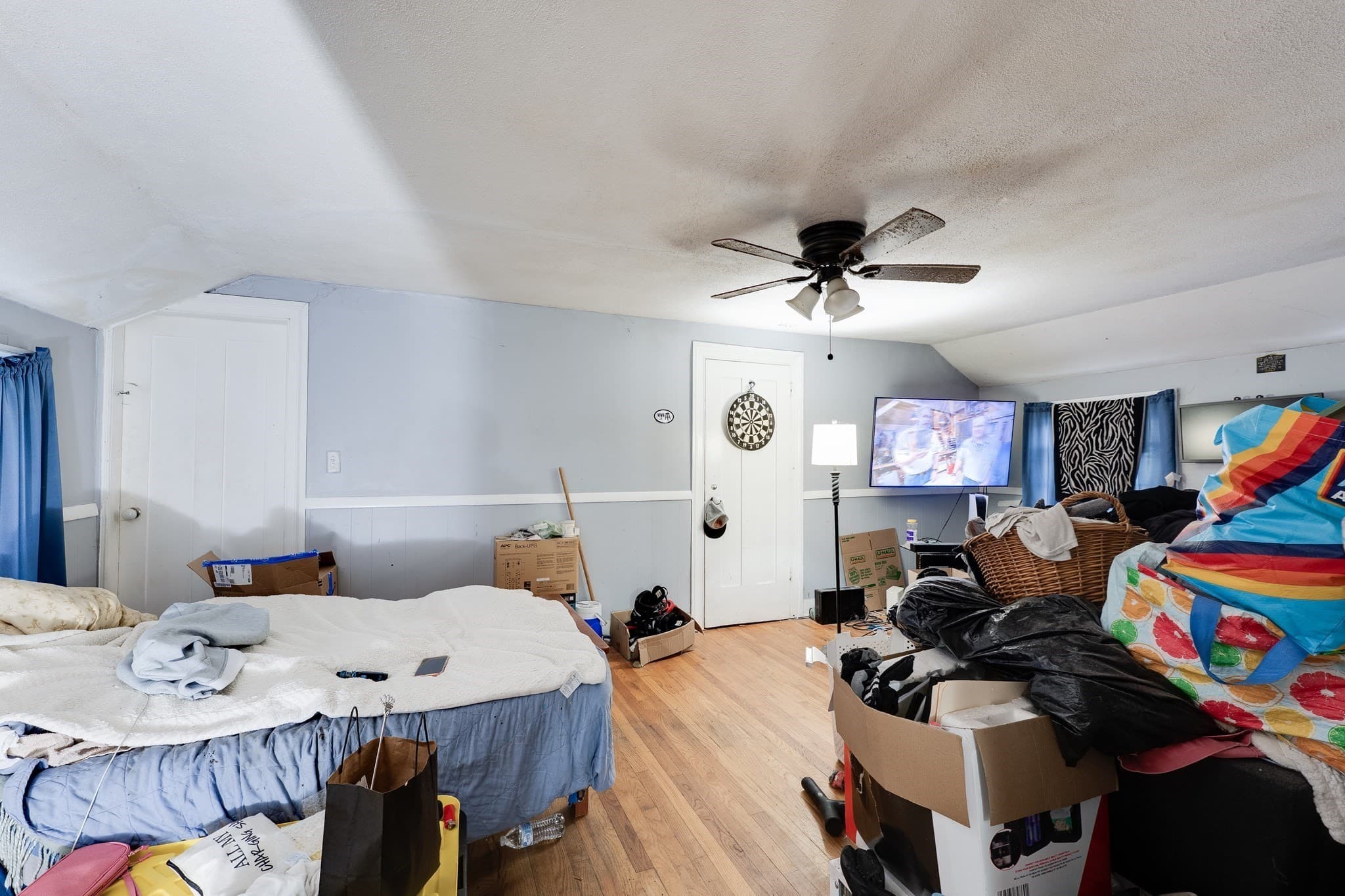 Single Family Residence at 8 Woronoco Ave, Westfield MA 01085, photo 9 of 12