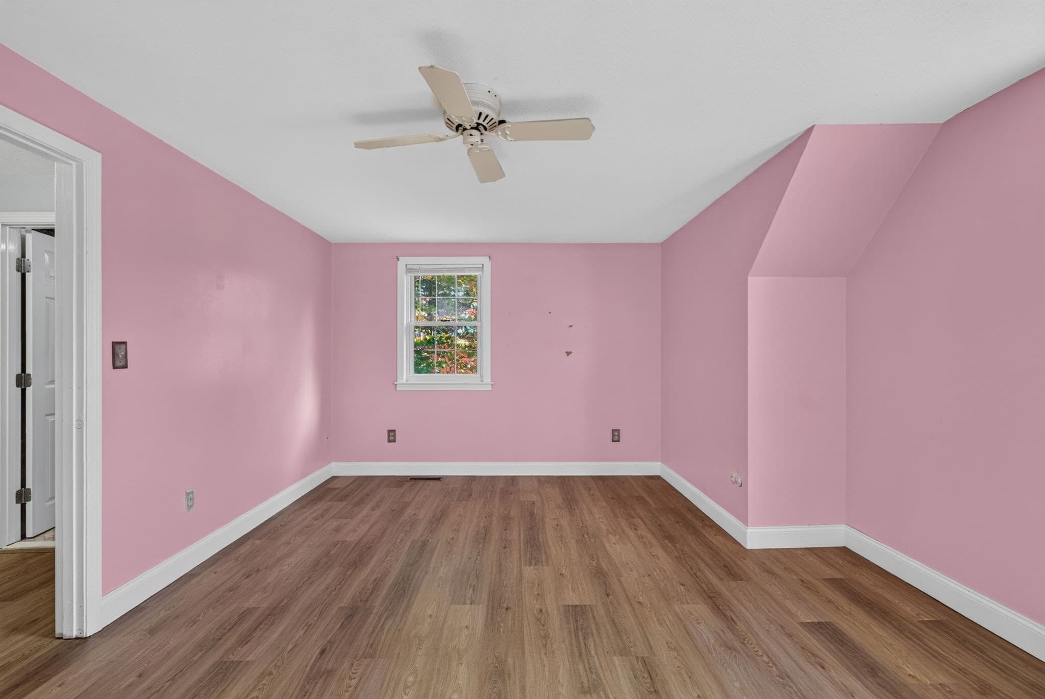 Condominium at 199 Erin Rd # 199, Stoughton MA 02072, photo 13 of 24