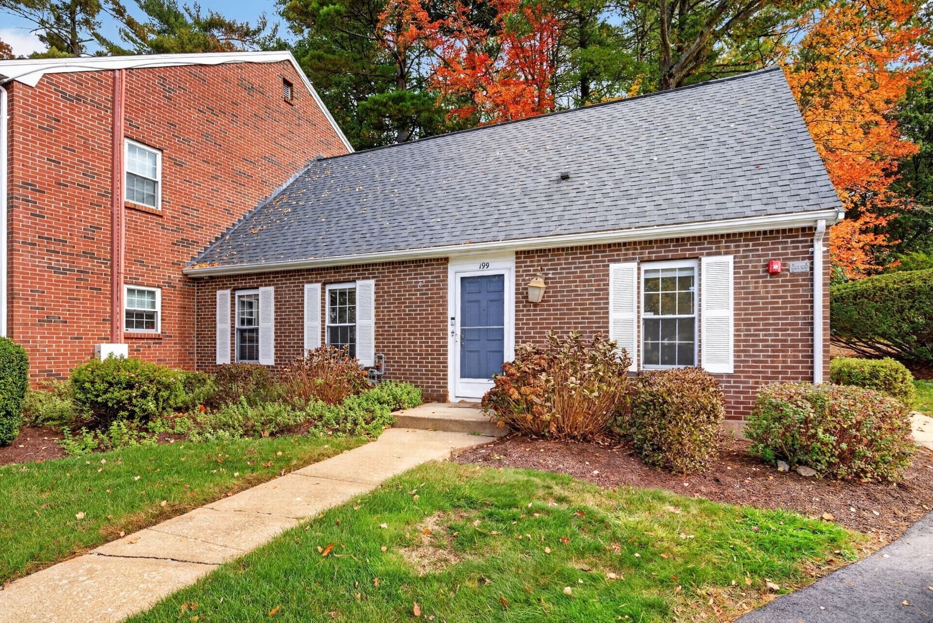 199 Erin Rd # 199, Stoughton MA 02072