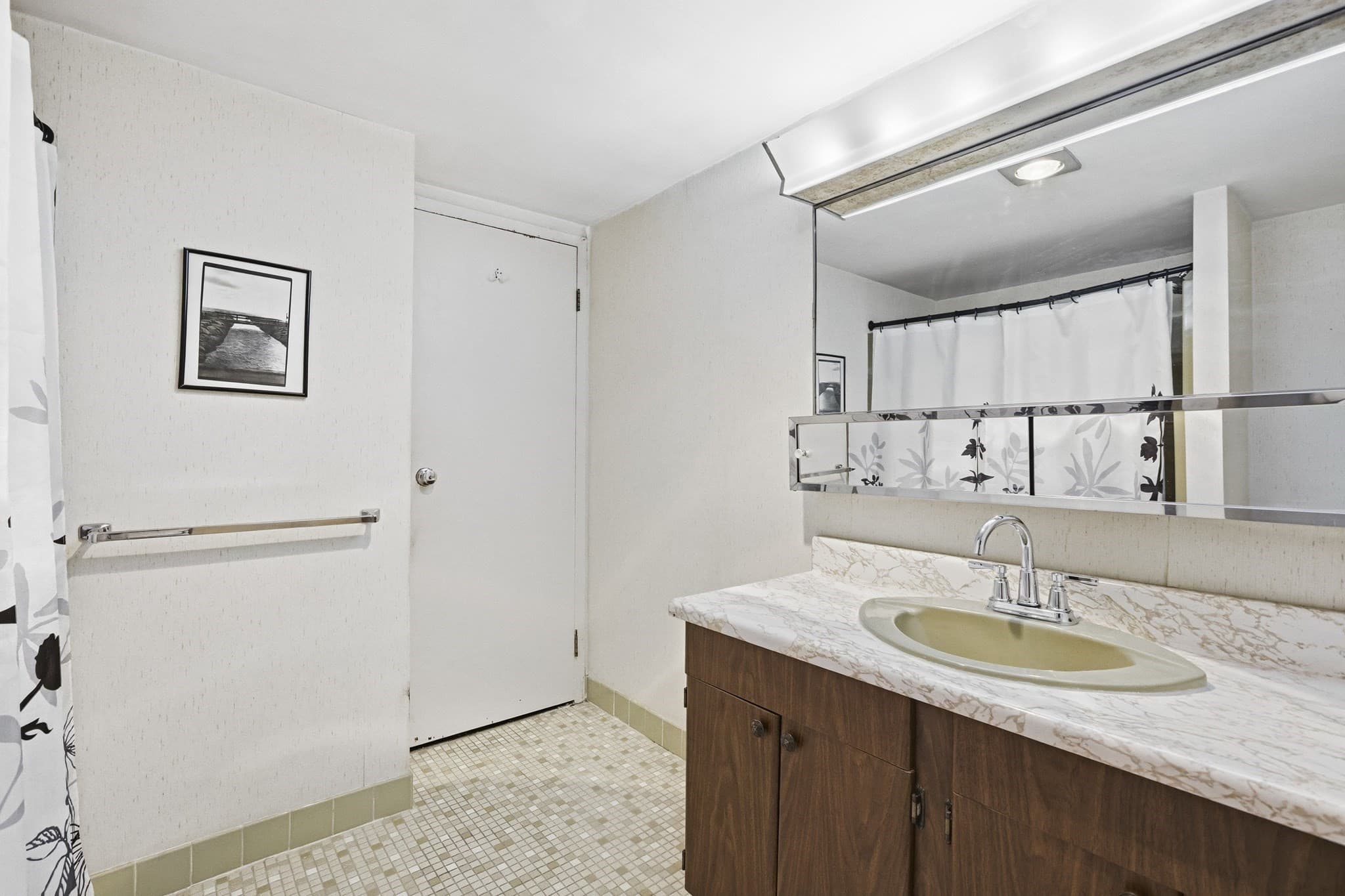 Condominium at 1500 Worcester Rd # 719, Framingham MA 01702, photo 17 of 32