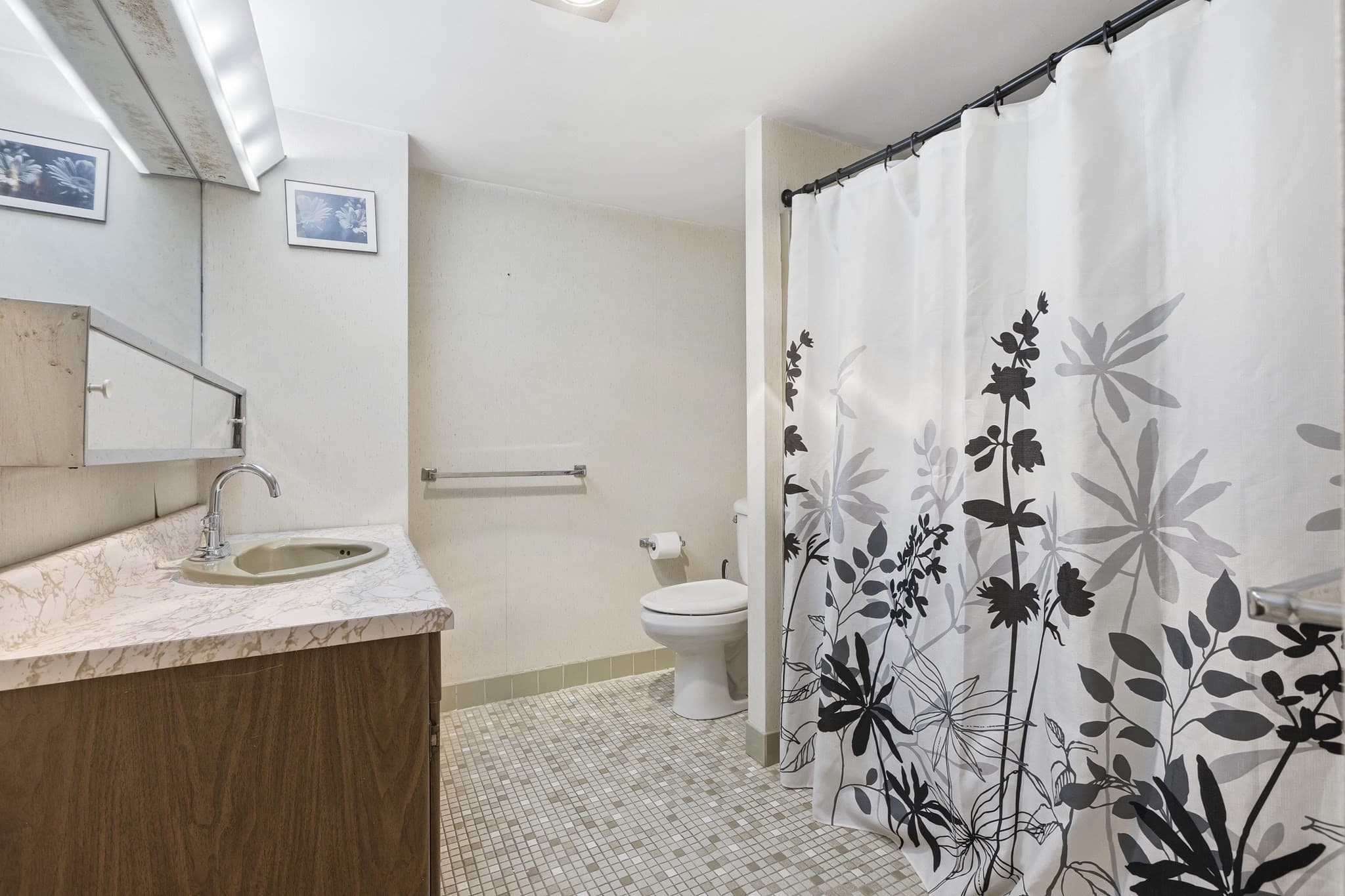 Condominium at 1500 Worcester Rd # 719, Framingham MA 01702, photo 16 of 32