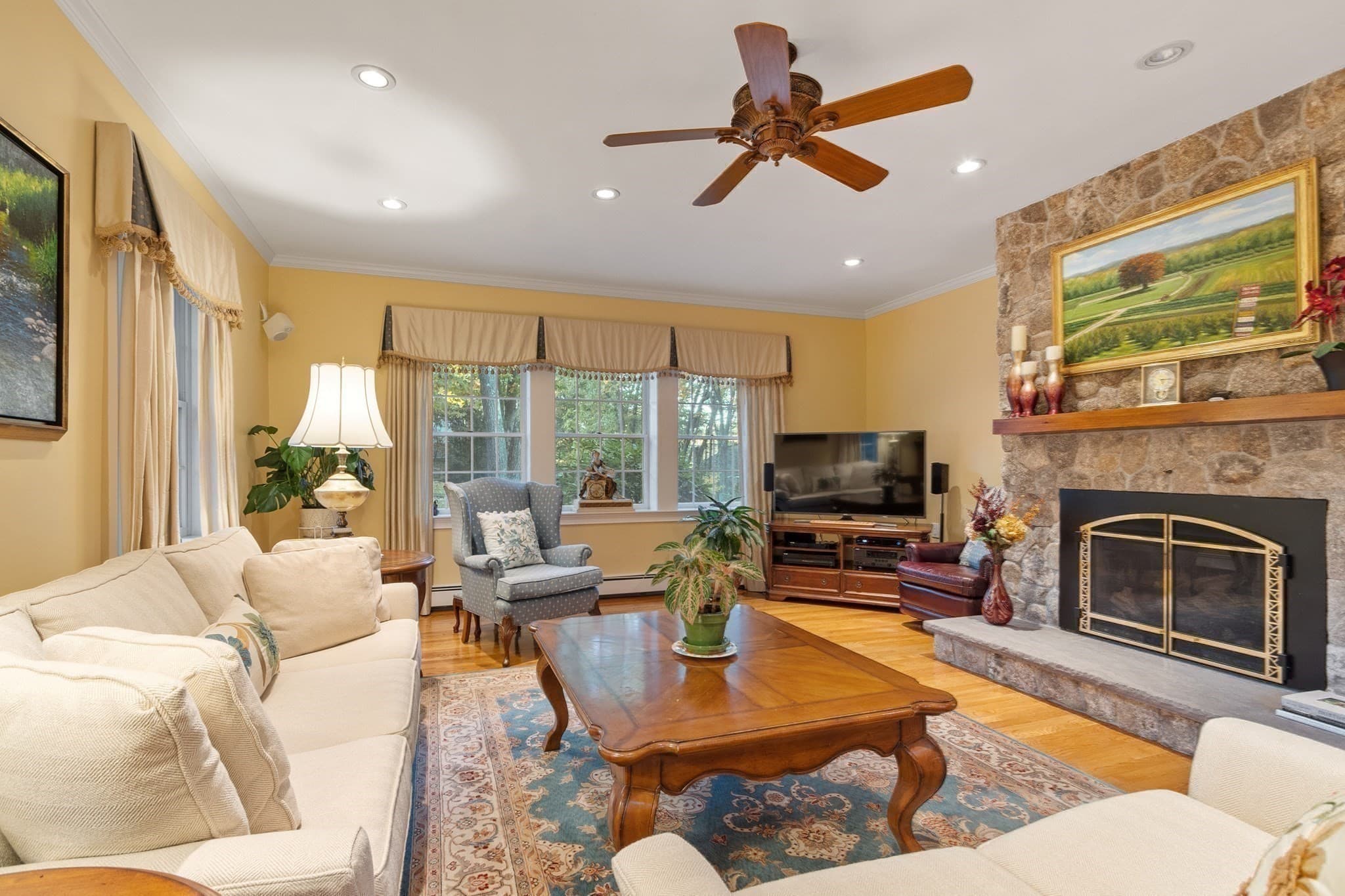 Single Family Residence at 125 Chestnut St, Concord MA 01742, photo 8 of 41