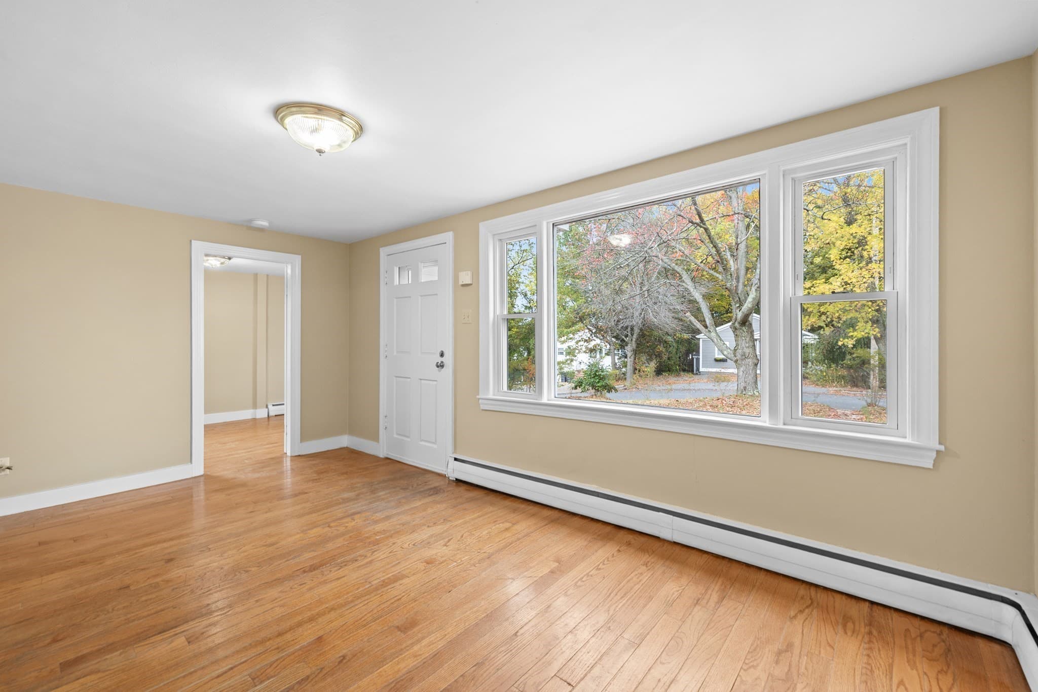 Single Family Residence at 41 Linwood Ave, Methuen MA 01844, photo 2 of 22