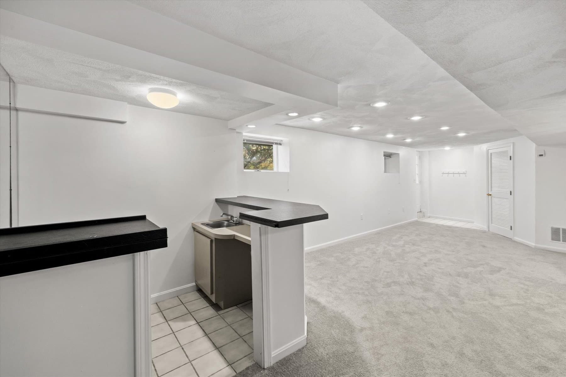 Single Family Residence at 163 Standish Rd, Needham MA 02492, photo 19 of 28