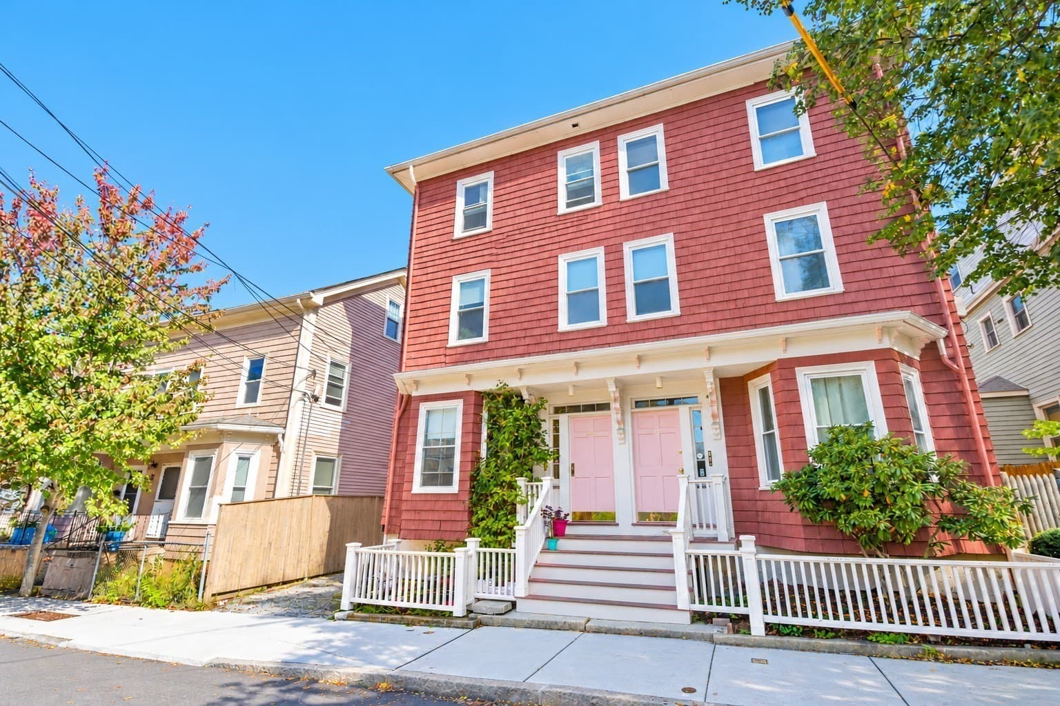 247 Chestnut St, Cambridge MA 02139