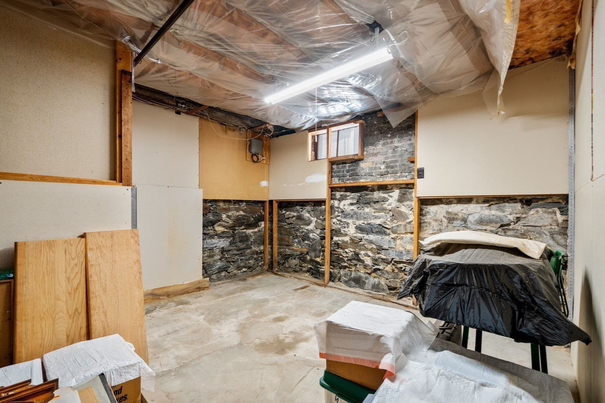 2 Family - 2 Units Up/Down at 247 Chestnut St, Cambridge MA 02139, photo 34 of 42
