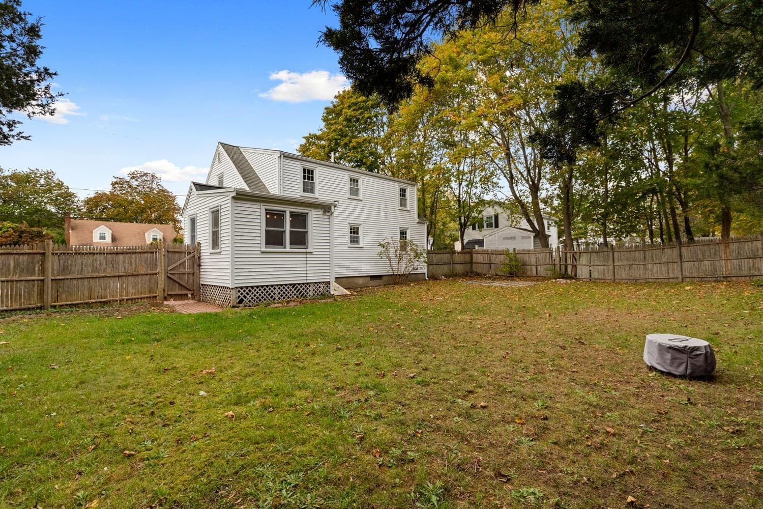 Single Family Residence at 120 Levin Rd, Rockland MA 02370, photo 28 of 29