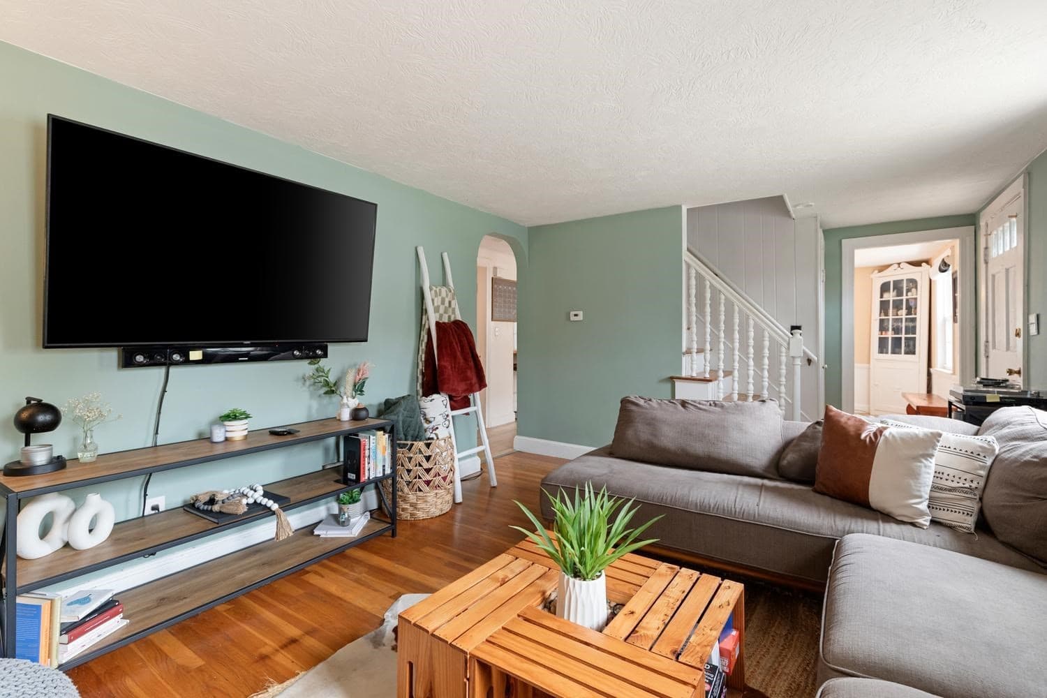 Single Family Residence at 120 Levin Rd, Rockland MA 02370, photo 5 of 29
