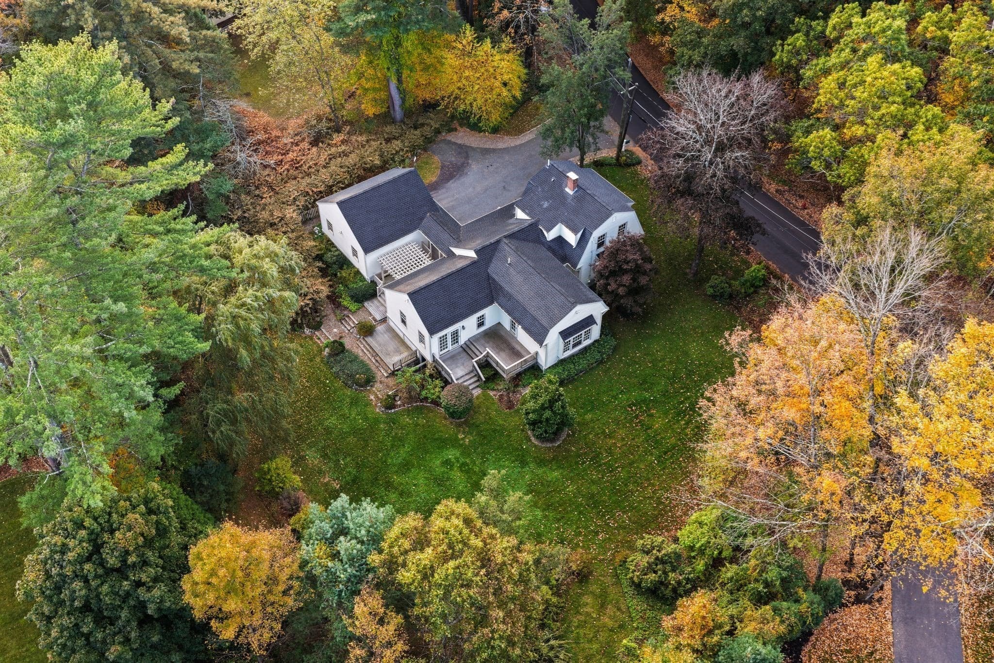 Single Family Residence at 9 Training Field Road, Wayland MA 01778, photo 2 of 41