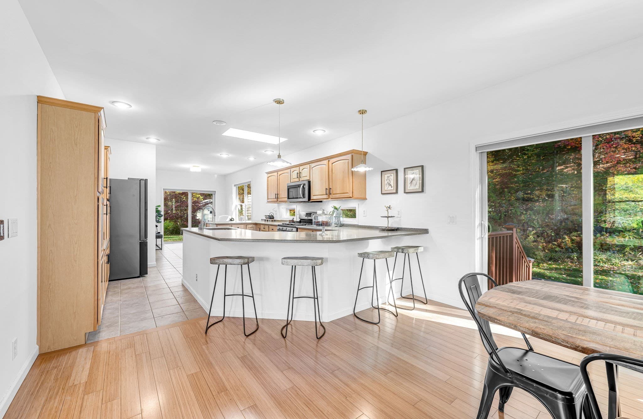 Single Family Residence at 250 N Main St, Sunderland MA 01375, photo 11 of 40
