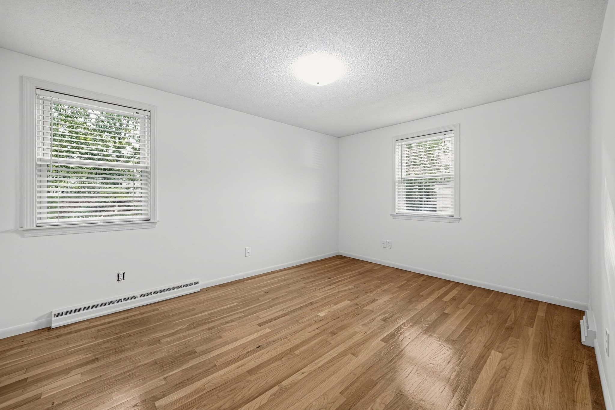 Single Family Residence at 7 Phyllis Drive, Billerica MA 01821, photo 22 of 34