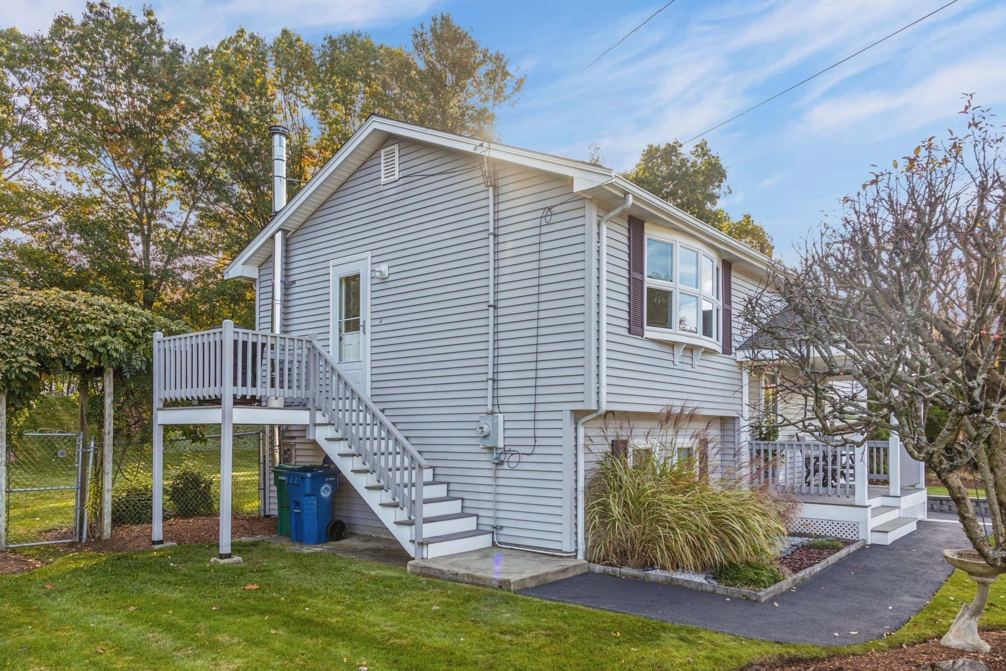 Single Family Residence at 7 Phyllis Drive, Billerica MA 01821, photo 3 of 34