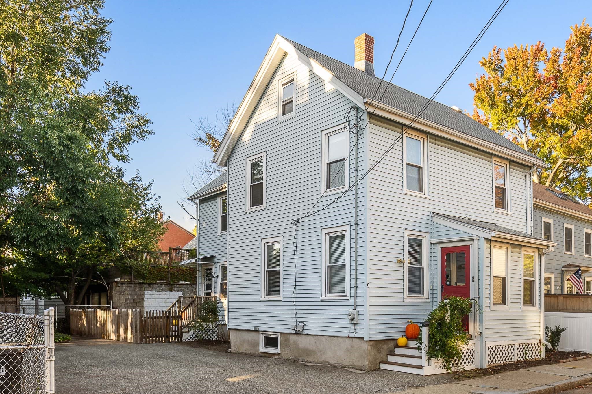 9 Andrew St, Cambridge MA 02139