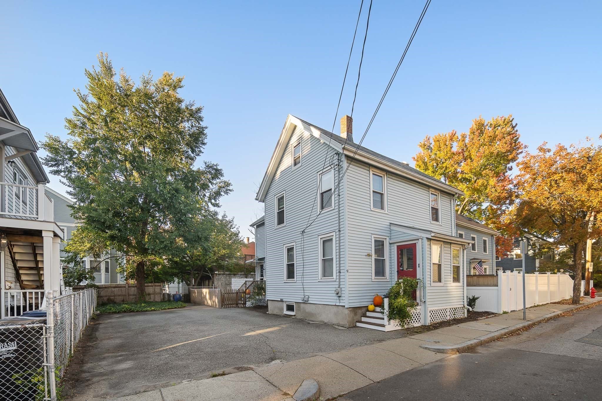 Single Family Residence at 9 Andrew St, Cambridge MA 02139, photo 4 of 39