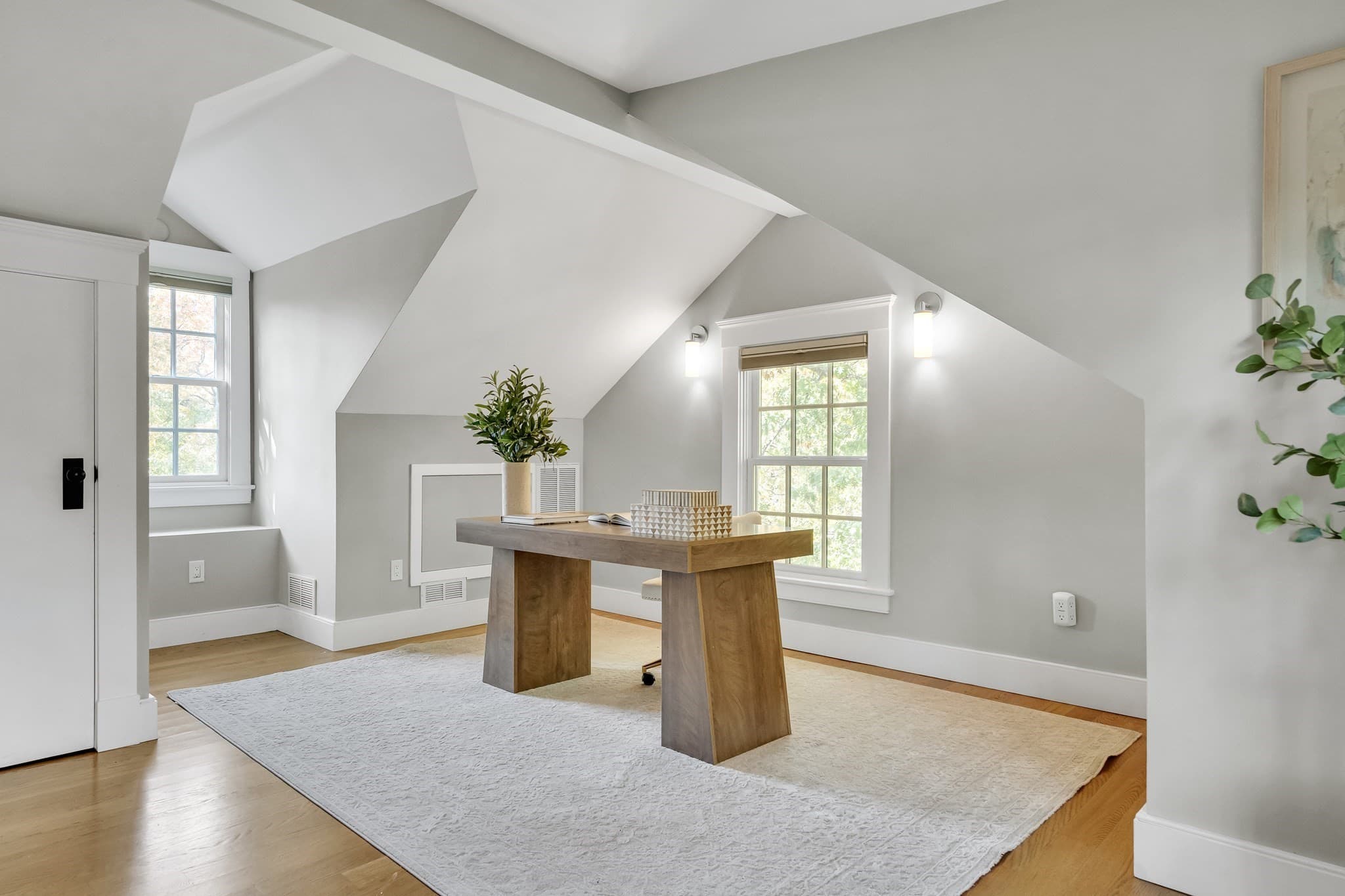 Condominium at 1-7 Brattle Cir` # 1, Cambridge MA 02138, photo 20 of 24