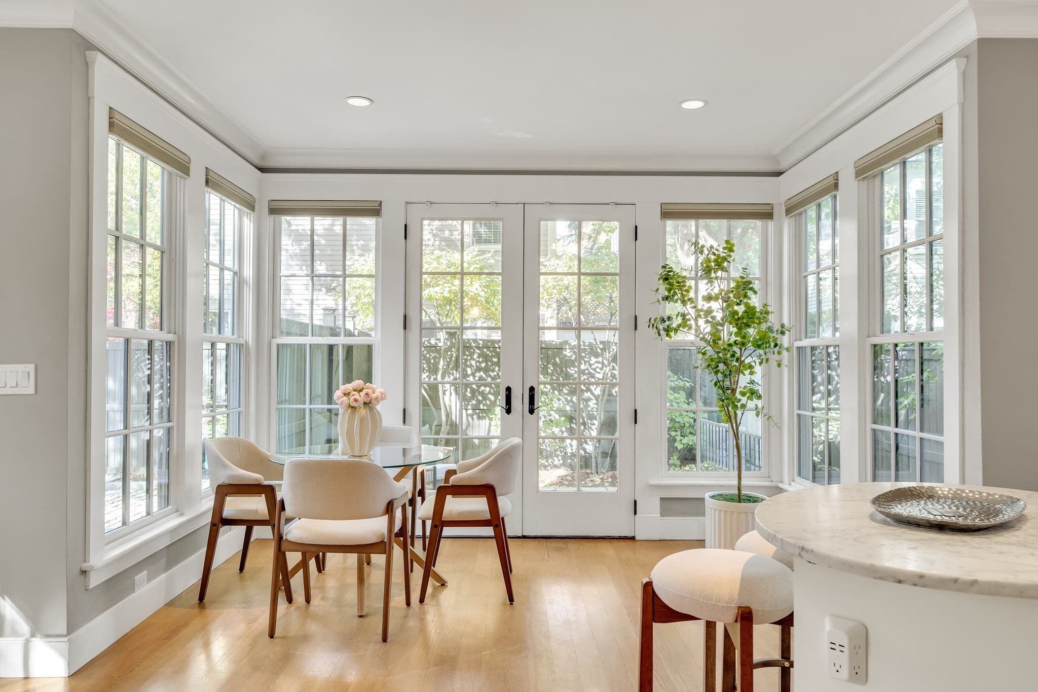 Condominium at 1-7 Brattle Cir` # 1, Cambridge MA 02138, photo 9 of 24