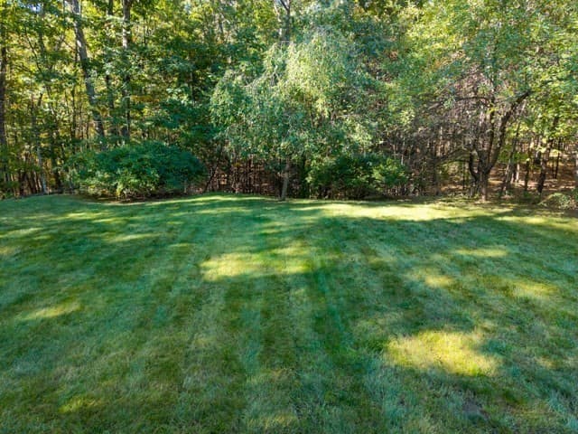 Single Family Residence at 5 Pomeroy Rd, Andover MA 01810, photo 6 of 42