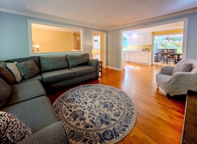 Single Family Residence at 5 Pomeroy Rd, Andover MA 01810, photo 11 of 42