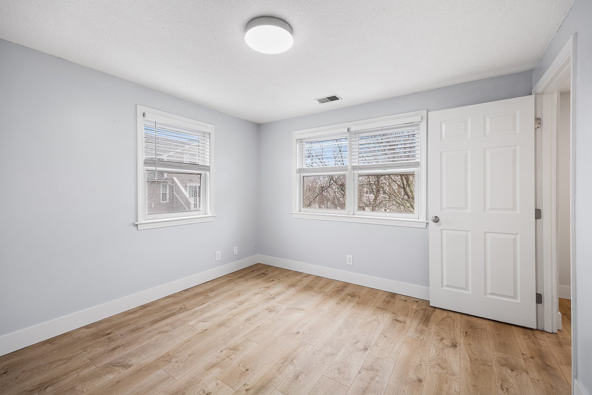 Condominium at 28 Margin St # A, Lynn MA 01905, photo 18 of 36