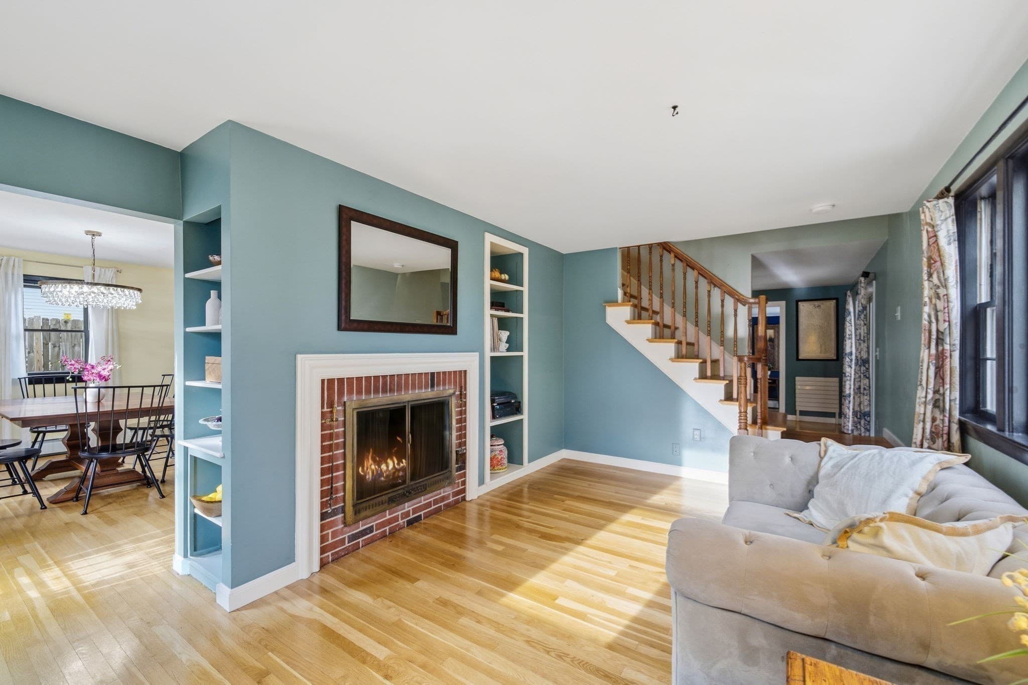 Single Family Residence at 9 Sutherland Rd, Lexington MA 02421, photo 13 of 37