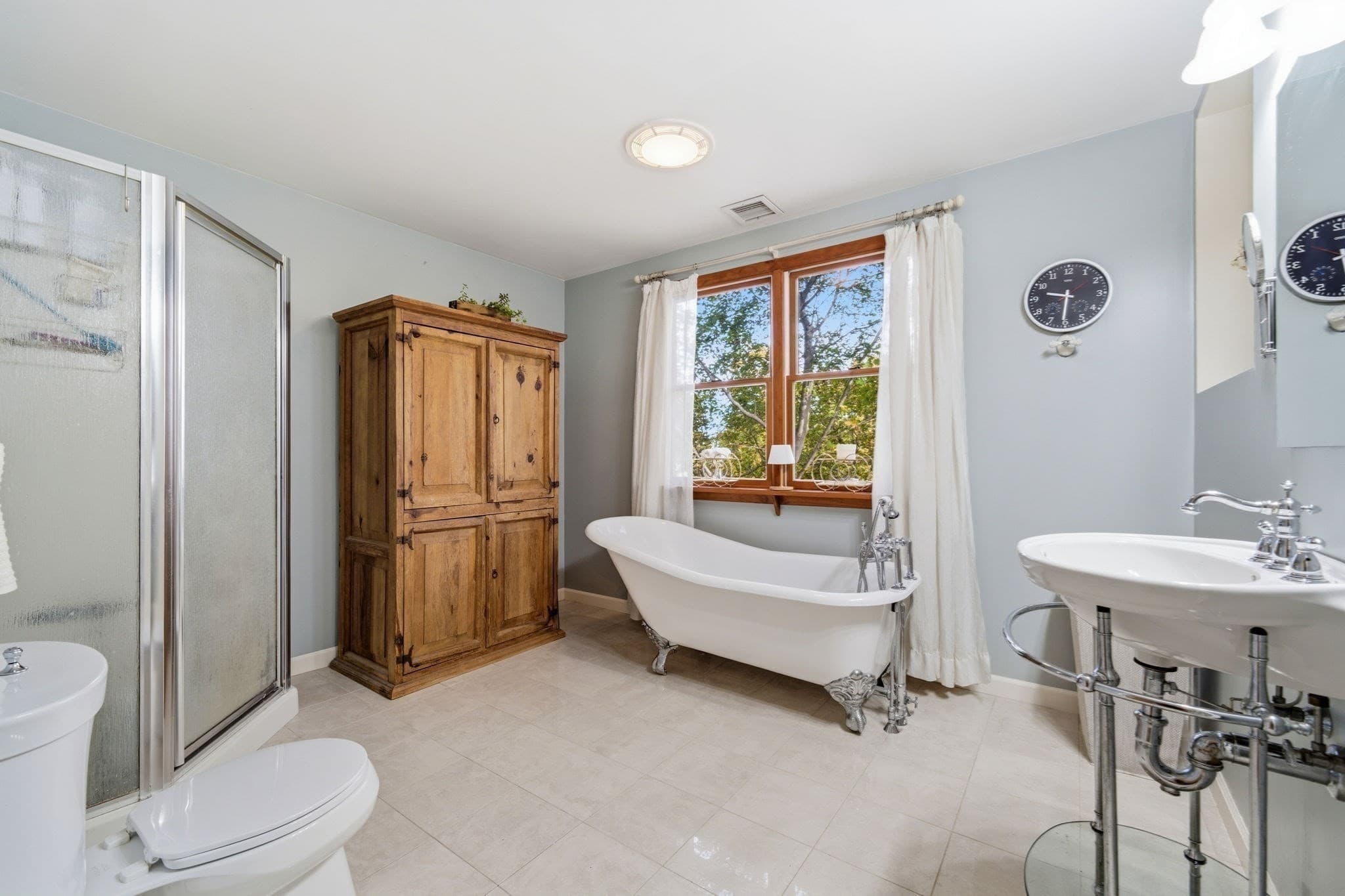 Single Family Residence at 9 Sutherland Rd, Lexington MA 02421, photo 31 of 37