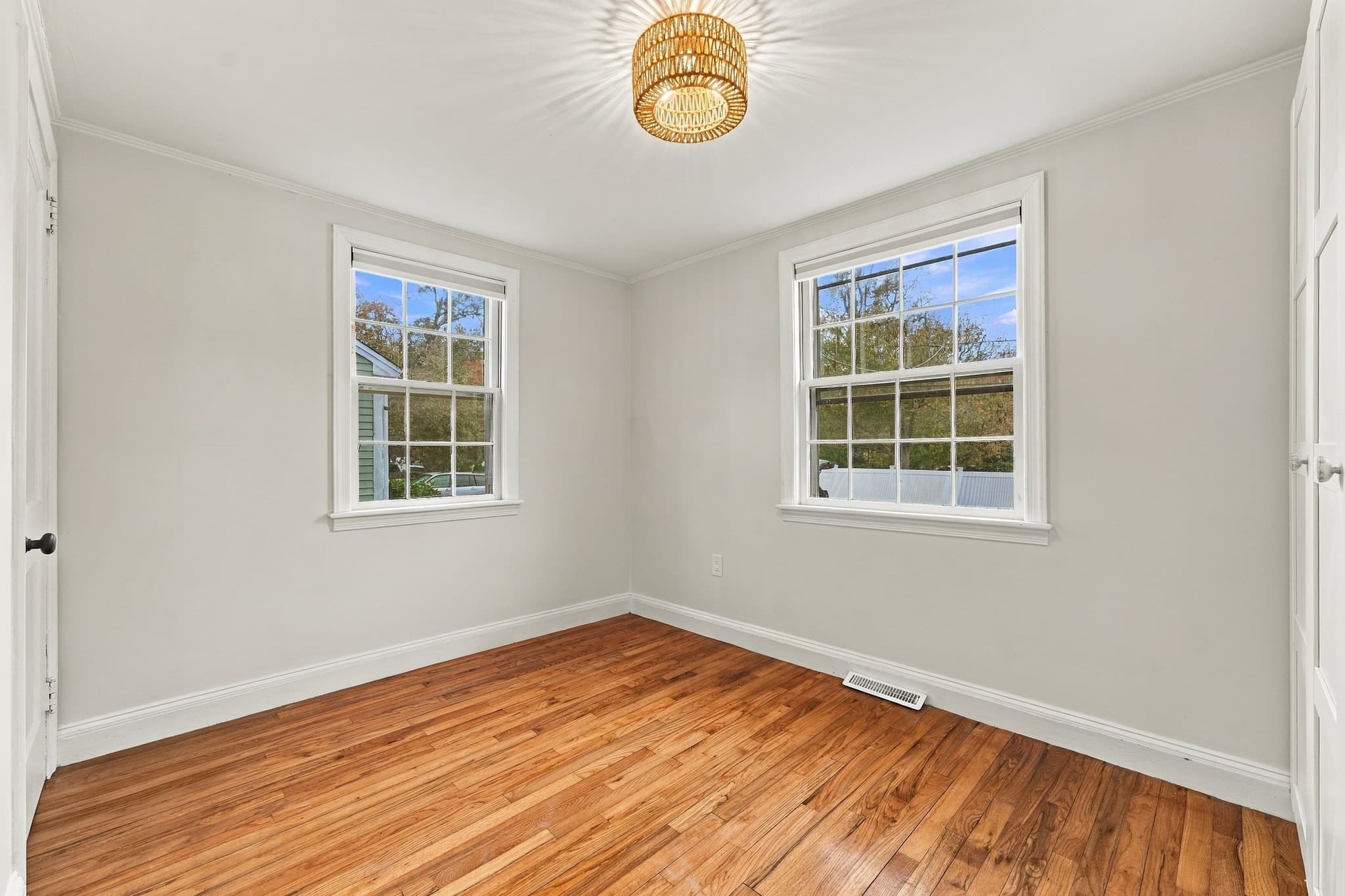 Single Family Residence at 35 Fay Rd, Scituate MA 02066, photo 11 of 23