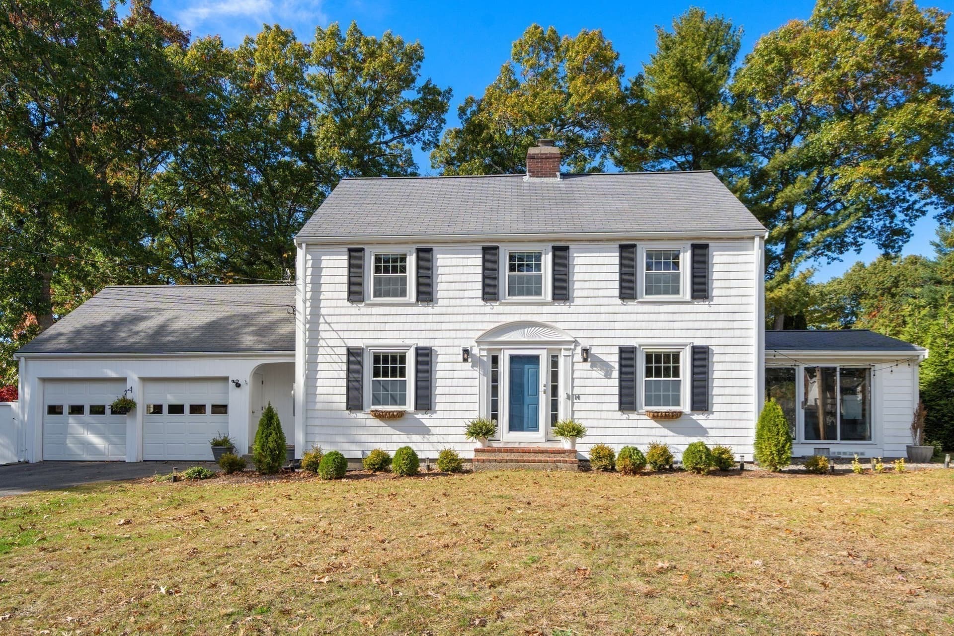 14 Longfellow Rd, Norwood MA 02062
