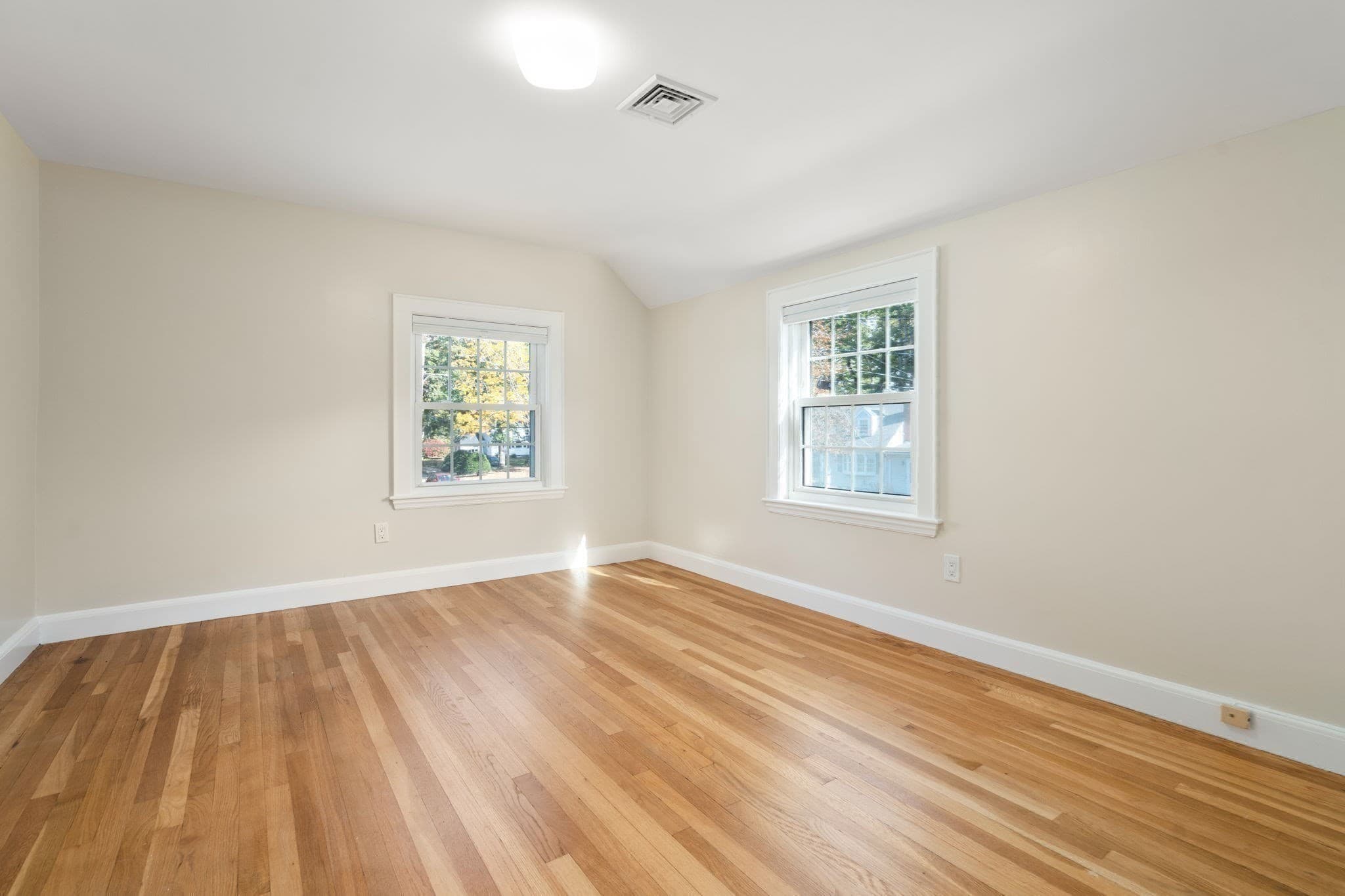 Single Family Residence at 14 Longfellow Rd, Norwood MA 02062, photo 33 of 41